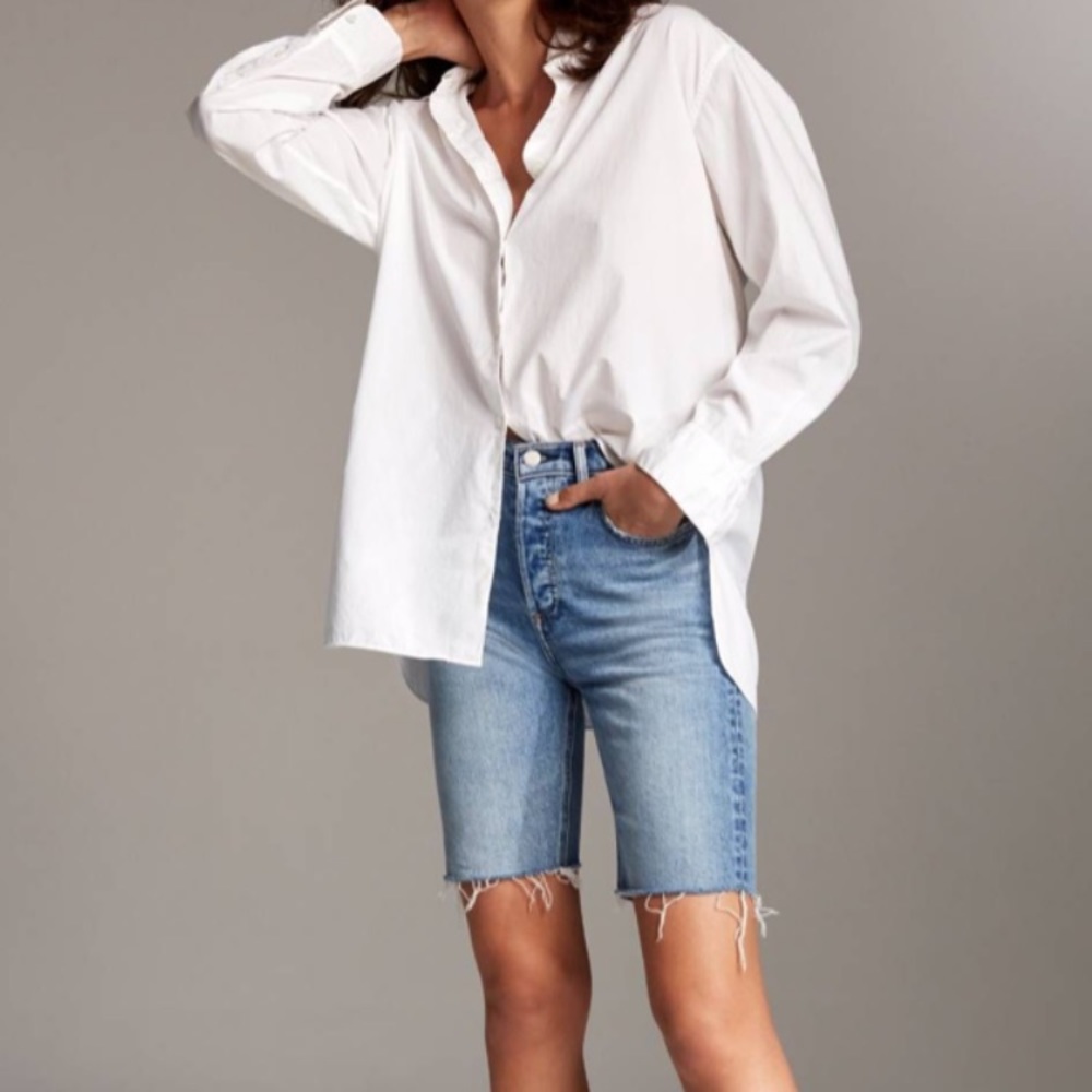 Abercrombie High Rise 9” Jean Short